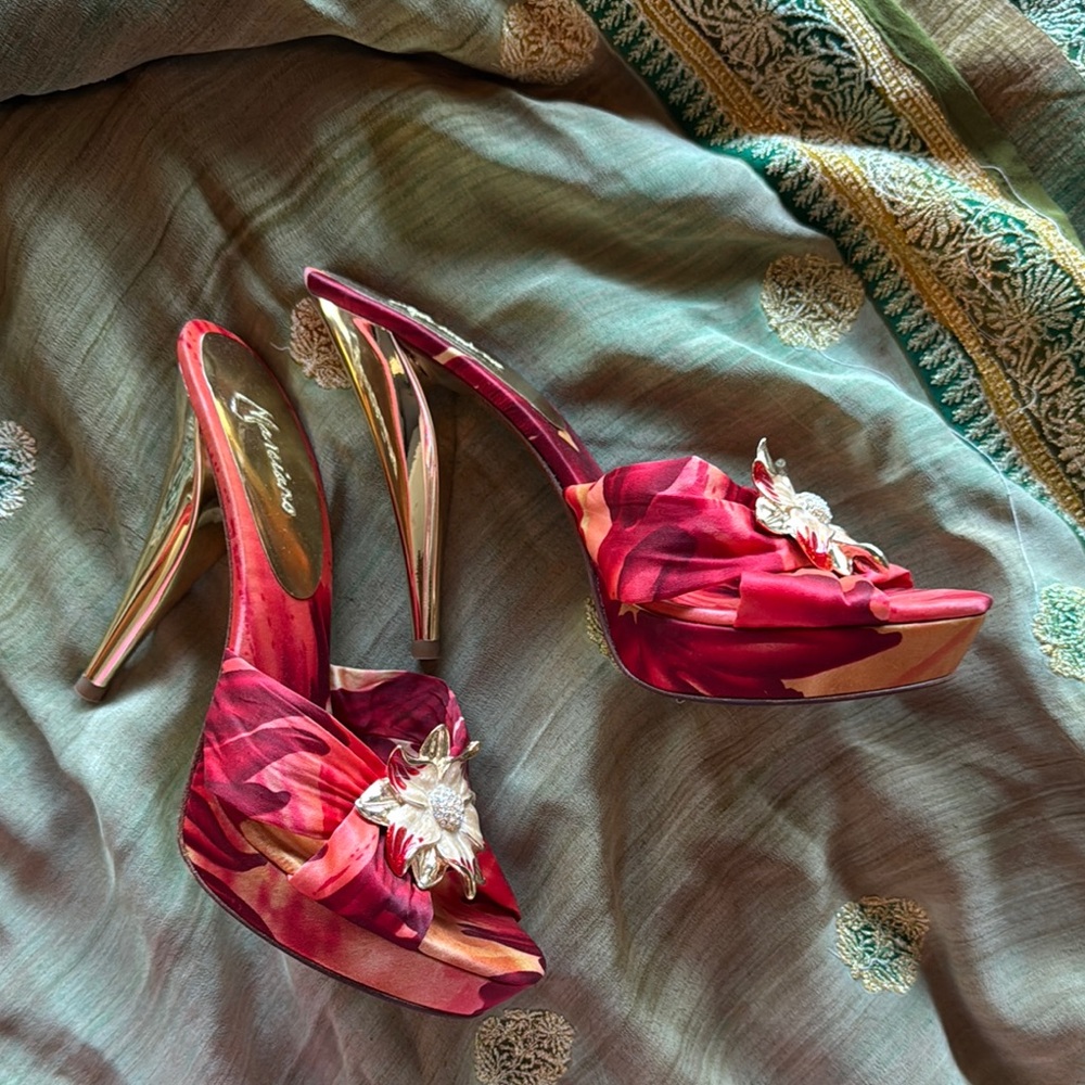 Elegant Marciano Red Floral Women's Heels